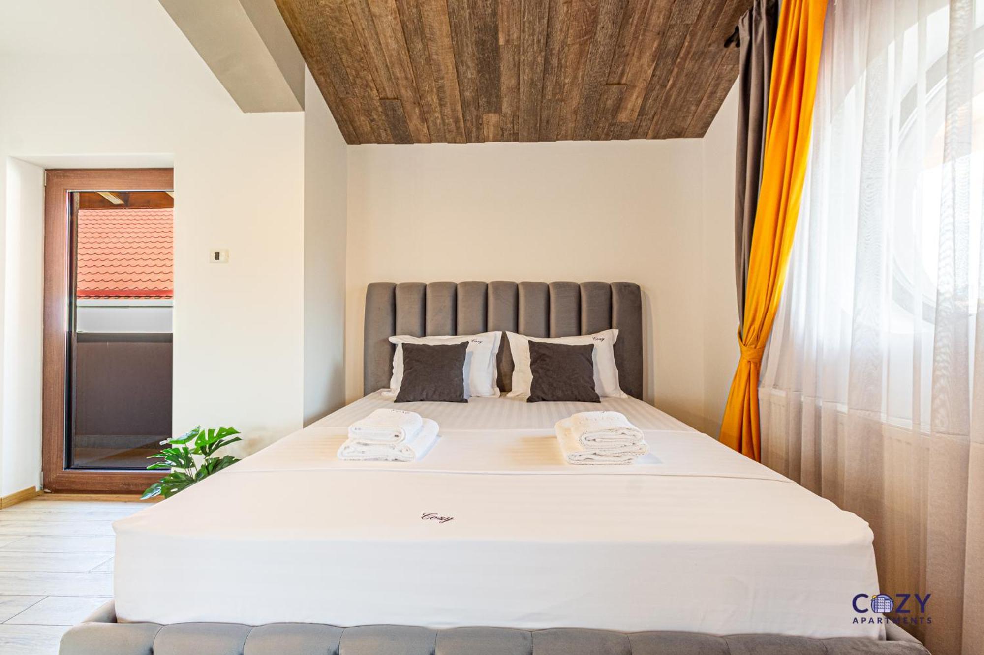Cozy Brand New Boutique Aparthotel Braşov Eksteriør billede