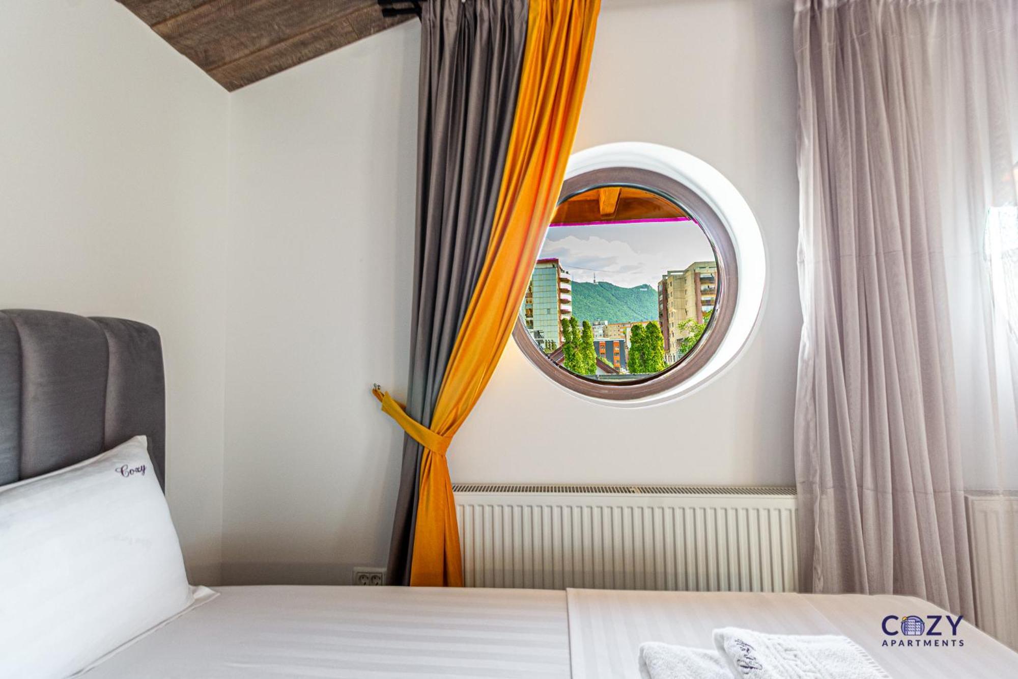 Cozy Brand New Boutique Aparthotel Braşov Eksteriør billede
