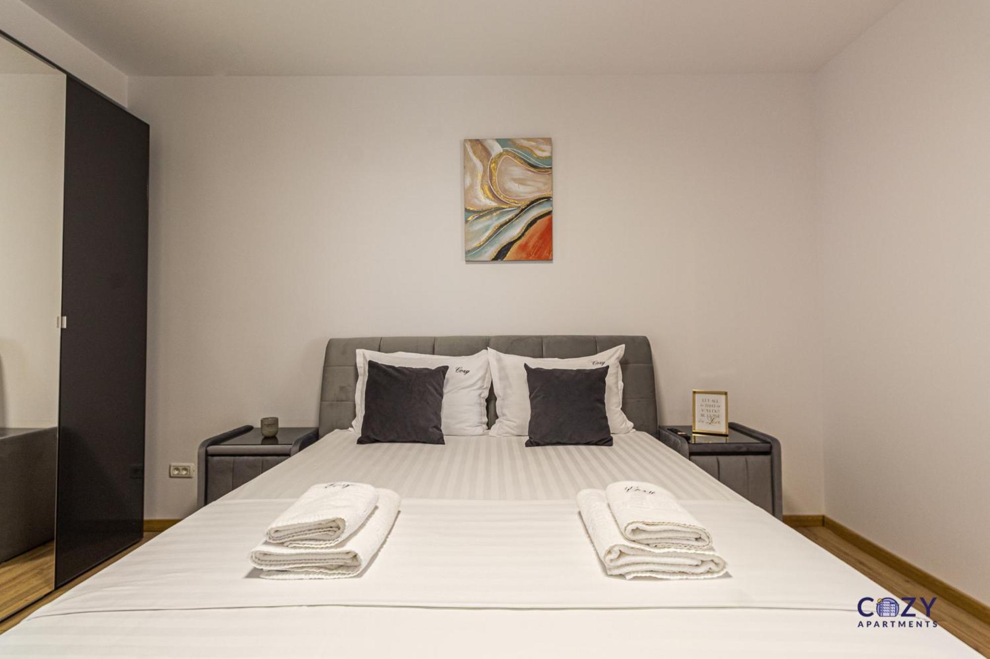 Cozy Brand New Boutique Aparthotel Braşov Eksteriør billede