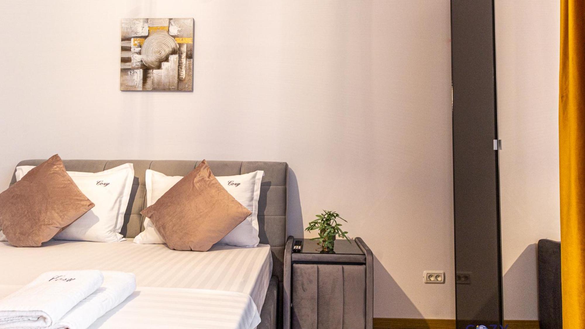 Cozy Brand New Boutique Aparthotel Braşov Eksteriør billede